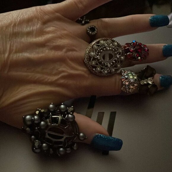 Lot of 6 adjustable fashion rings - Picture 1 of 6